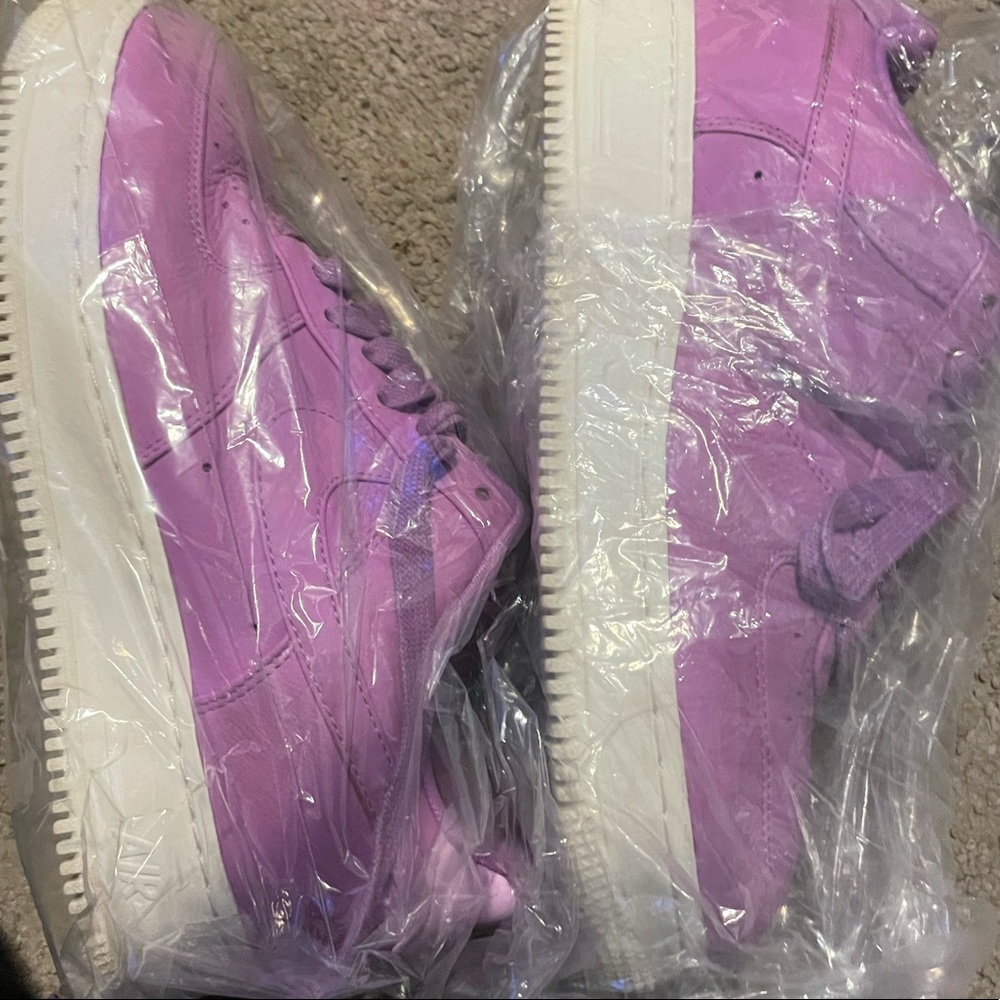 Purple Nike air